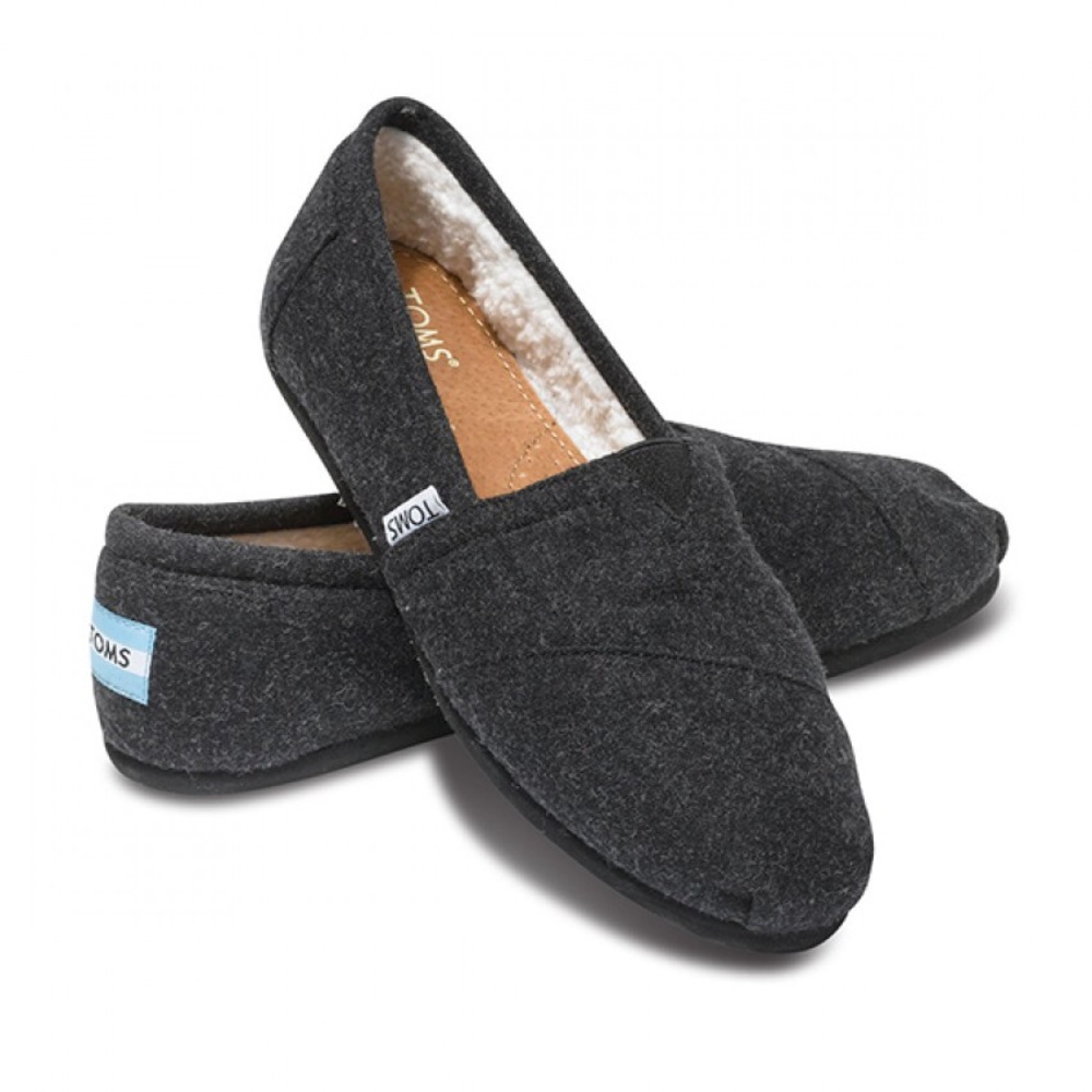 NIB TOMS Black Woolen Women’s Classics